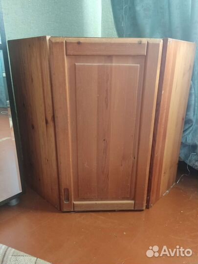 Тумба под телевизор угловая