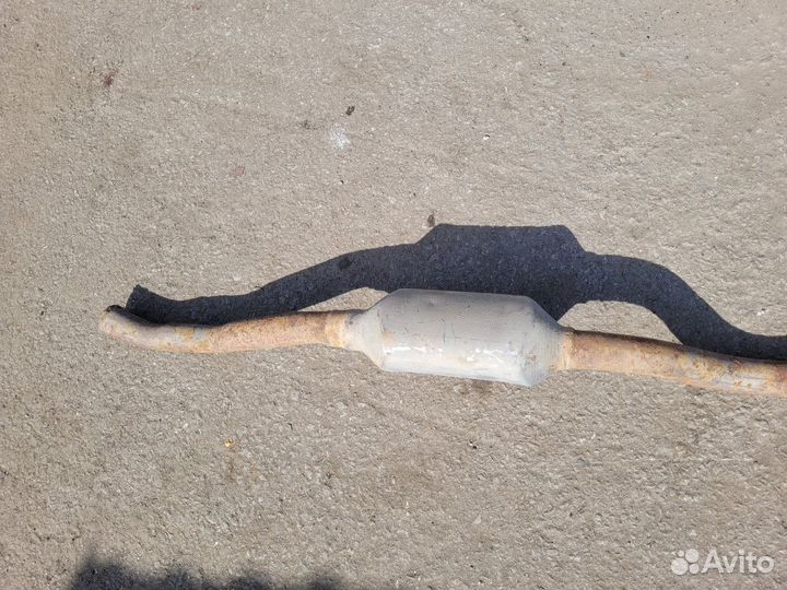 Глушитель(резонатор) на Mitsubishi Lancer 10