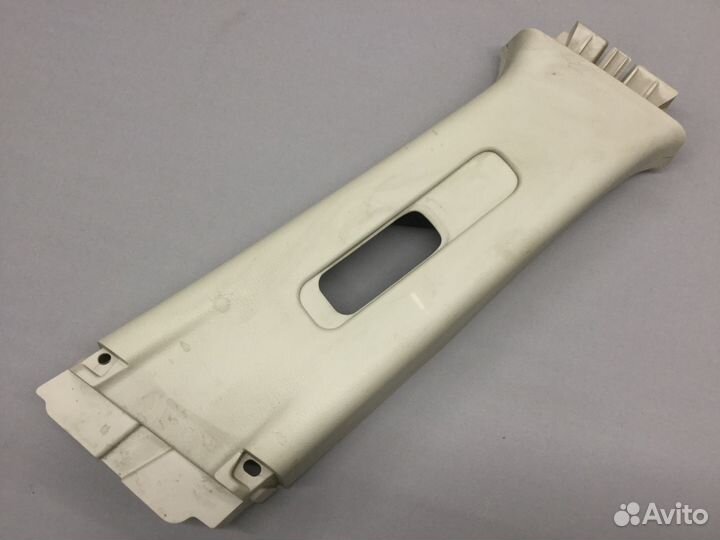 Обшивка стойки средней верхней Мазда 3 (BL)