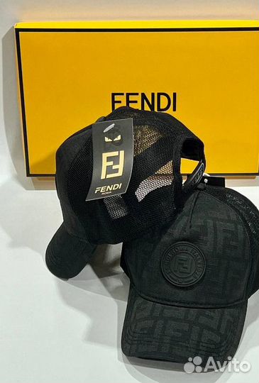 Кепка Fendi