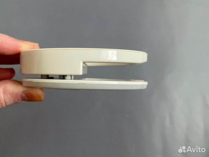 Кольцевая лампа на телефон