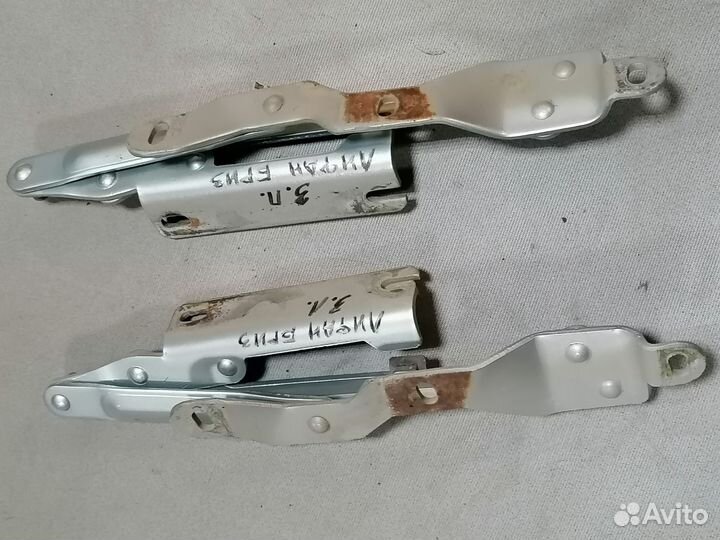 Петля багажника Lifan Breez 2007-2014