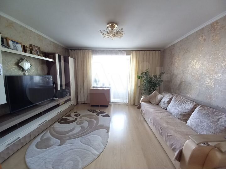 3-к. квартира, 70 м², 3/5 эт.