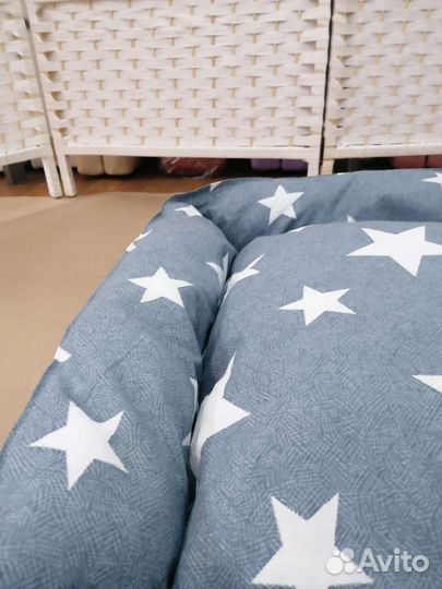 Лежанка для собак