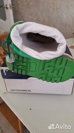 Детские резиновые сапоги 24 размер