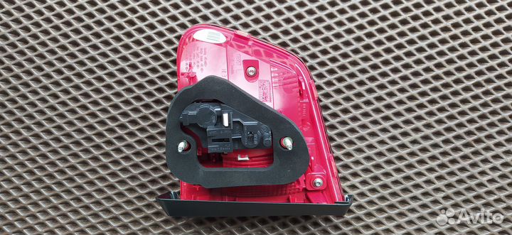 Фонарь задний левый Volkswagen Tiguan 5n0945093g