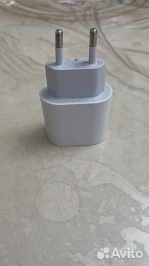 Блок питания для iPhone 20w