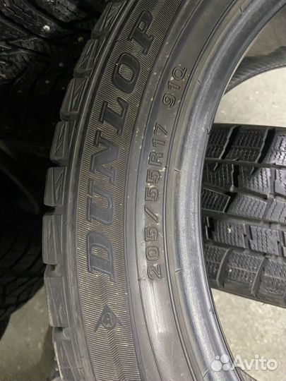 Dunlop Winter Maxx WM01 205/55 R17