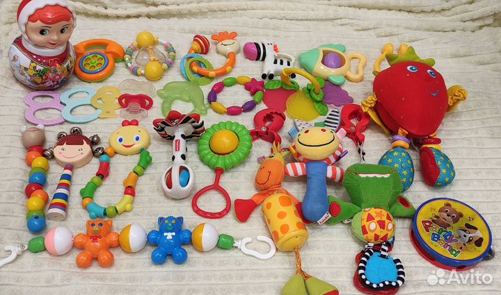 Игрушки погремушки пакетом