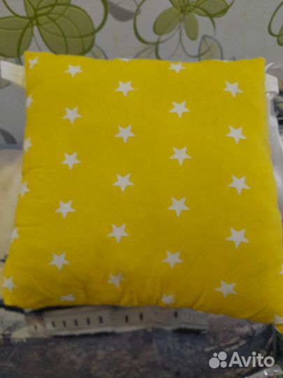 Бортики подушки на кроватку