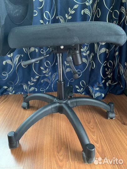 Офисное кресло IKEA flintan, vilgot