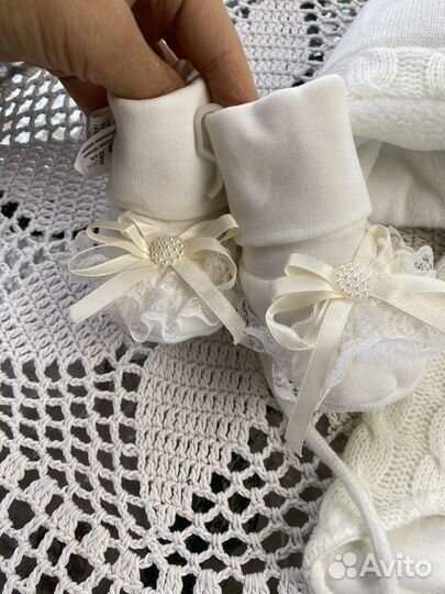 Комплект 2 шапки, пинетки