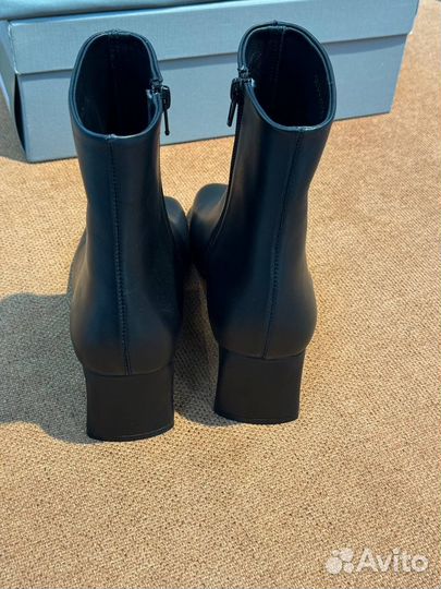 Ботинки женские Balenciaga