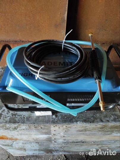 Мойка высокого давления тадемитсу