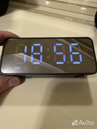 Электронный будильник, часы, радио, колонка PHG