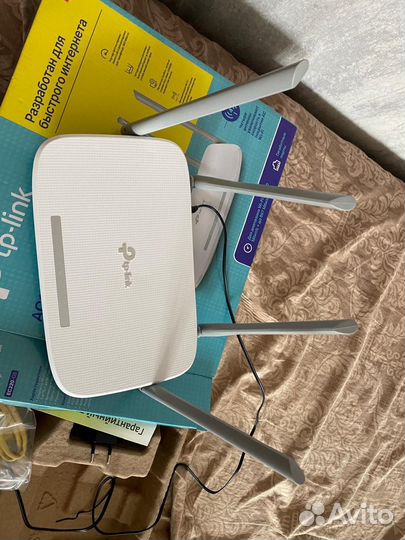 Роутер TP-link EC220-G5