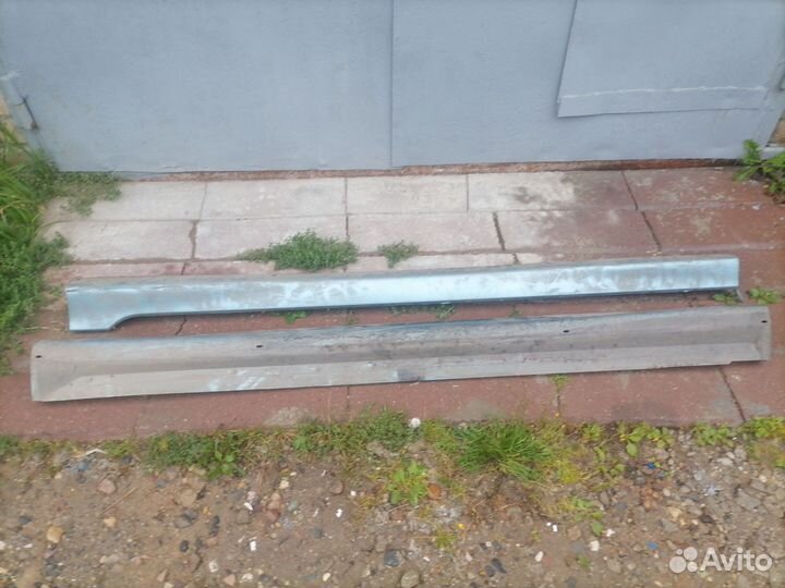 Накладки на пороги lancer 9