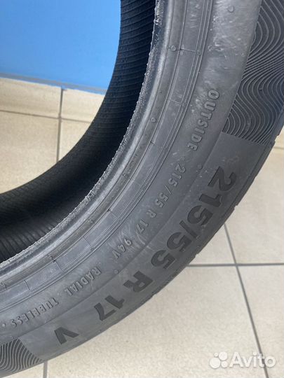 Continental ContiPremiumContact 5 215/55 R17 94V