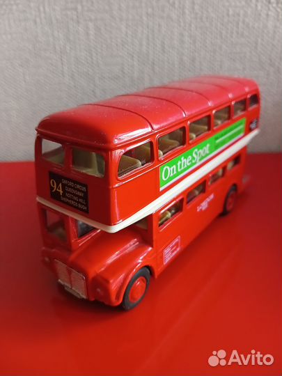 Игрушка лондонский автобус