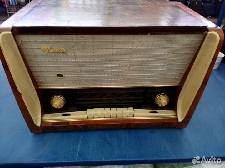 Радиола Латвия