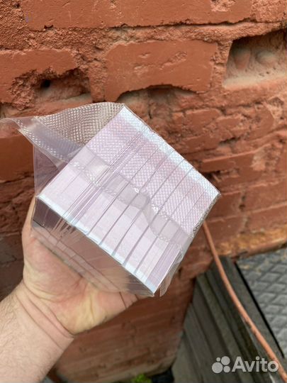 10 пачек Юаней в вакуумной упаковке