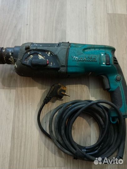 Перфоратор makita