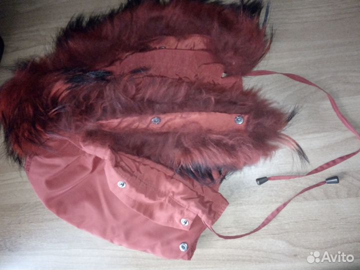 Съемный меховой воротник, Капюшон, Пояс/куртки 46р