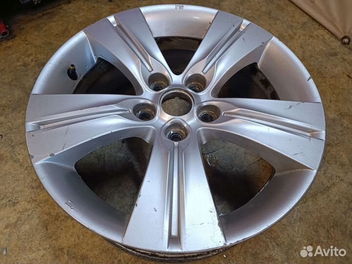 Диск ориг. Kia r17 5*114, 3 d67, 1 1шт