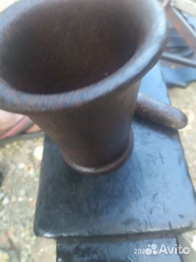 Ступка чугунная, старинная