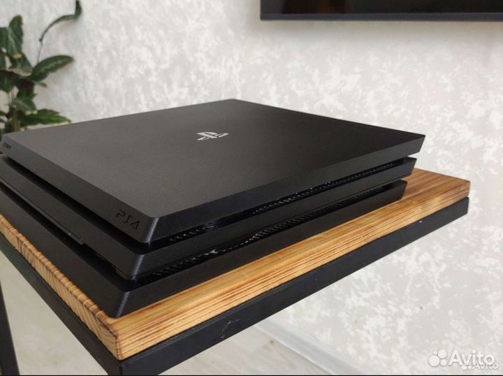 Sony PS4 Pro Прошитая 9.00