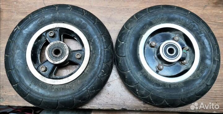 Колесо переднее Kugoo M2