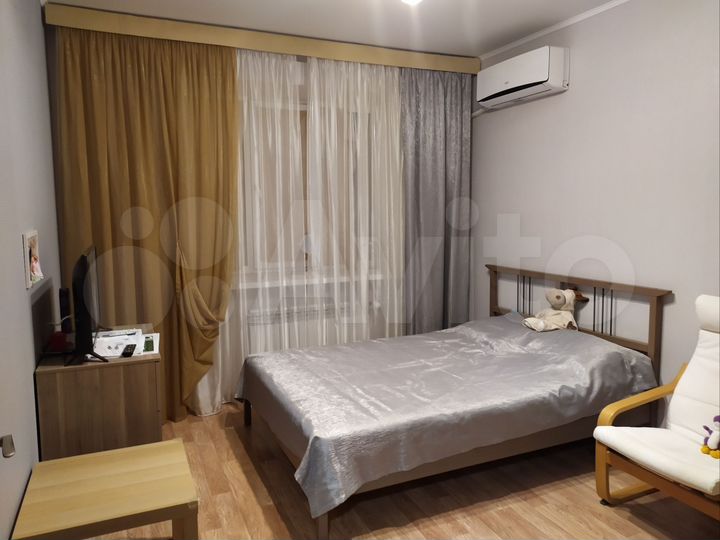 1-к. квартира, 32 м², 8/8 эт.