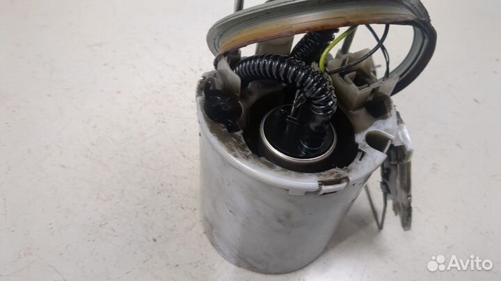 Насос топливный электрический Volkswagen Passat 6, 2006