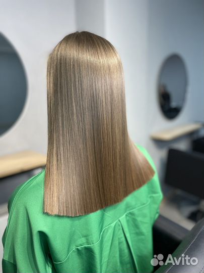 Кератиновое выпрямление волос