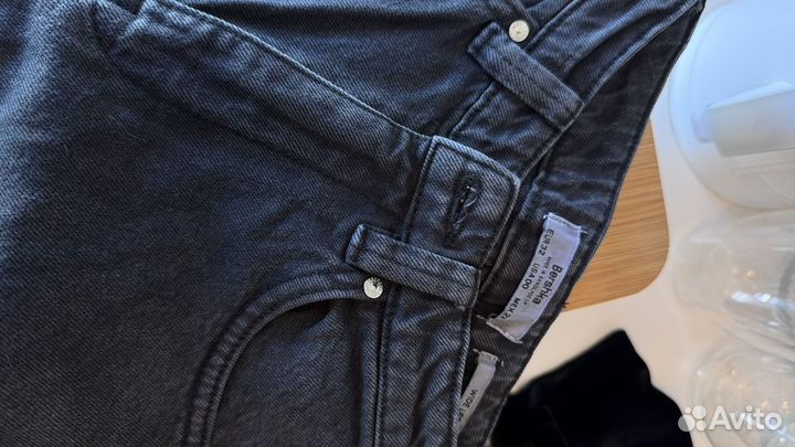 Джинсы парашюты Bershka