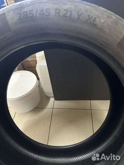 Pirelli Scorpion Zero Asimmetrico 285/45 R21
