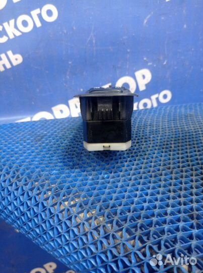 Блок управления стеклоподъемниками Hyundai Accent