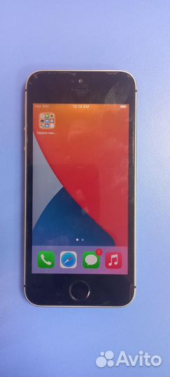 iPhone SE, 64 ГБ