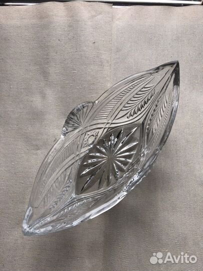 Хрустальная ваза