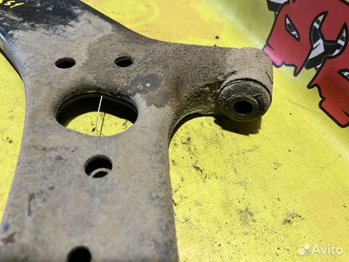 Рычаг левый Kia Rio 3/Hyundai Solaris 1