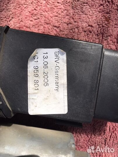 Моторчик стеклоподъемника пл. Skoda superb