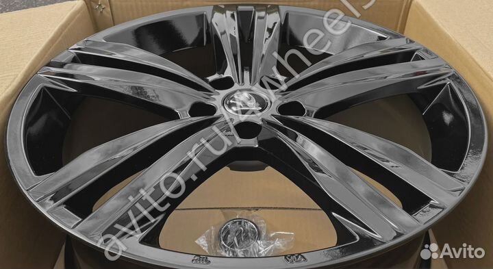 Диски Шкода Карок R19