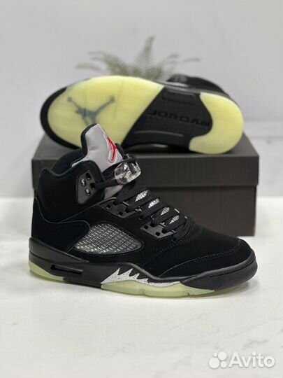 Кроссовки nike air jordan 5 retro