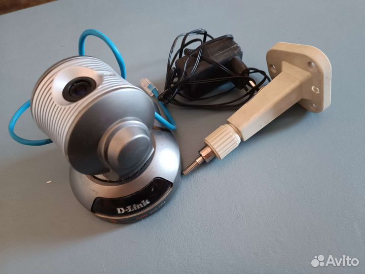 Камера наблюдения поворотная D-link DCS-5610