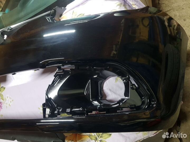 Передний бампер Renault Logan черный