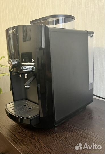 Кофемашина Krups Espresseria EA82F010