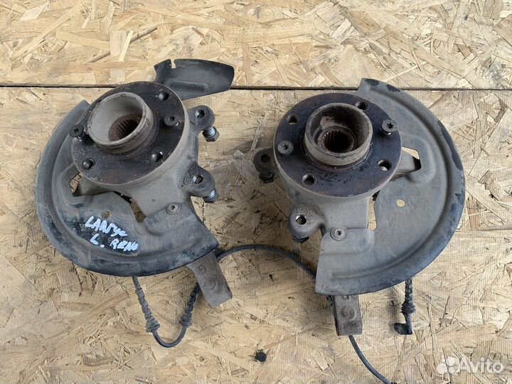 LADA largus повортный кулак