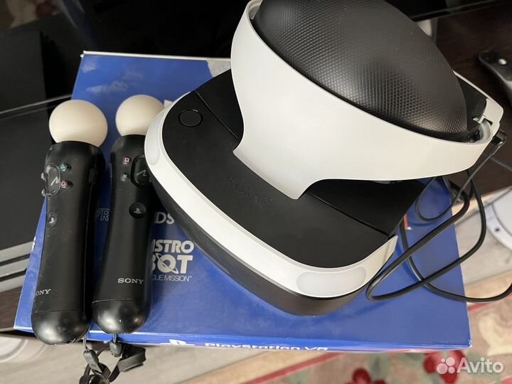 Sony PlayStation 4 Pro 1 Tb + VR (второй ревизии)