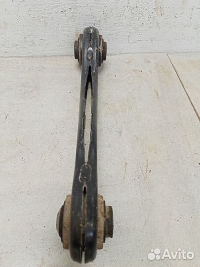 Рычаг задний верхний 33326782237