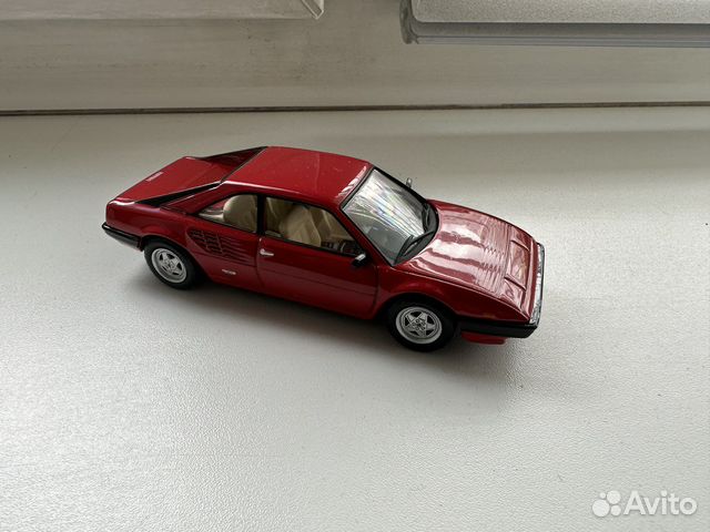 Ferrari Mondial Coupe IXO 1:43